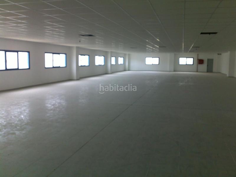 Foto 5a437efd-d7c4-4396-9713-7a53771e4e07. Location bâtiment à usage industriel dans Sant Fruitós de Bages