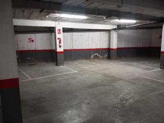 Rent Car parking in Sarrià
