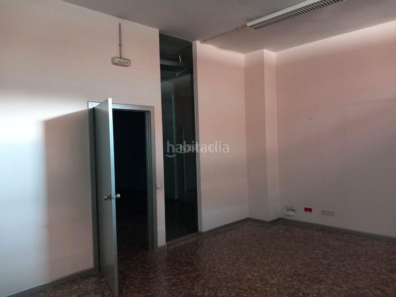 Foto 2c7254c2-2d6e-43e7-a038-34f91062655f. Local comercial en Torreblanca Sant Joan Despí