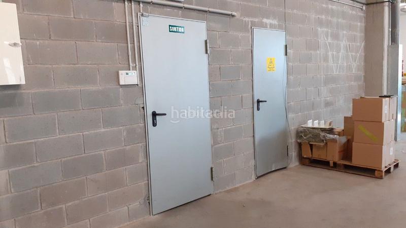 Foto 60810ba2-3efc-4d70-a2b1-d89f5c01693c. Bâtiment à usage industriel dans Granvia LH Hospitalet de Llobregat (L´)