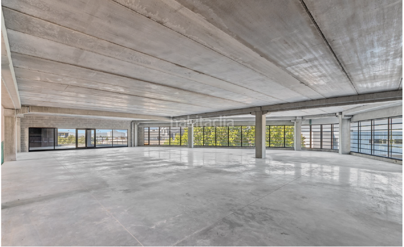 Foto 080a0744-8132-45e2-aeed-241864be97c9. Rent industrial building in Zona Industrial Barberà del Vallès