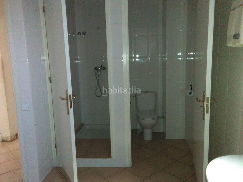 Foto cea085c8-dfad-4734-8631-1266e62bc84b. Capannone industriale in Manresà Badalona