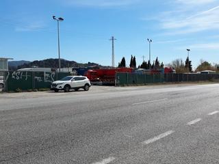 Terrain résidentiel à Pallejà. Solar urbano, no industrial. con licencia de parking en vigor.