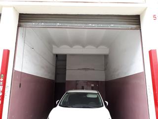 Lloguer Nau industrial a La Verneda. Planta industrial de 325m2 diafano.