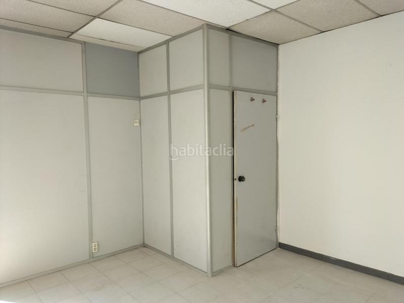 Foto c707c39b-1828-41f8-8ae3-bead51da152c. Rent industrial building in Can Feu Sabadell