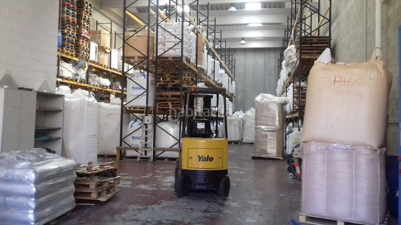 Foto 61fcf0ea-4ec9-4247-92ea-b11917acc43b. Nave industrial nave venta con gran facilidad para movimiento camiones en Monistrol de Montserrat