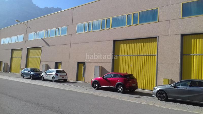 Foto fa01c464-cad1-4a83-afc9-700fe01bdeb9. Nave industrial nave venta con gran facilidad para movimiento camiones en Monistrol de Montserrat