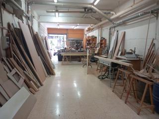 Nave industrial en Santa Eullia. Local industrial equipado