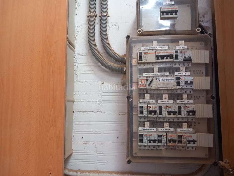 Foto 808a13c5-2321-4eb6-b431-56a2f7152755. Nau industrial a Santa Eulàlia Hospitalet de Llobregat (L´)