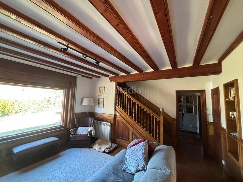 Foto 44e56f1f-d8bf-42de-811c-e2d2d9740e41. Casa amb calefacció a Puigcerdà