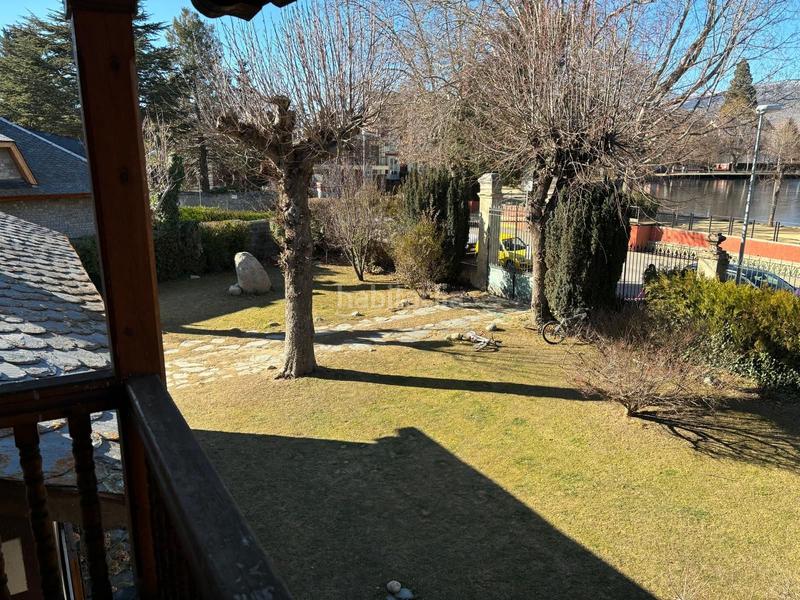Foto e2dc57a8-fd9d-4267-8123-ea5a71bee612. Casa amb calefacció a Puigcerdà