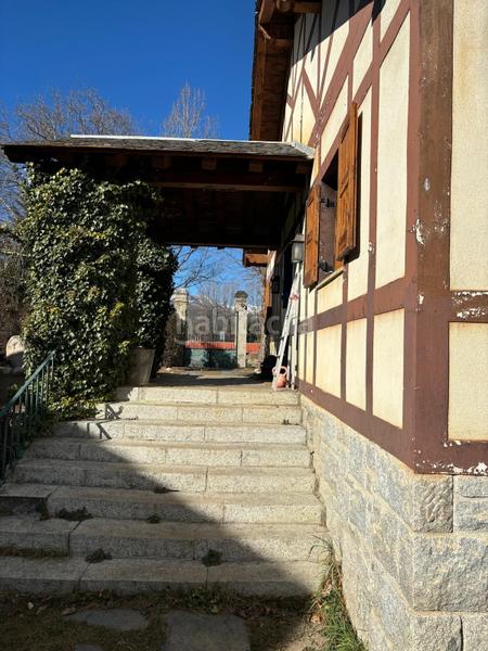 Foto ee8356e2-241c-4a7b-89de-81f26490e654. Casa amb calefacció a Puigcerdà