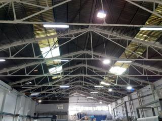 Lloguer Nau industrial a Centre. Nave de 2.150m2 diafana y en normativa. excelente ubicacion.