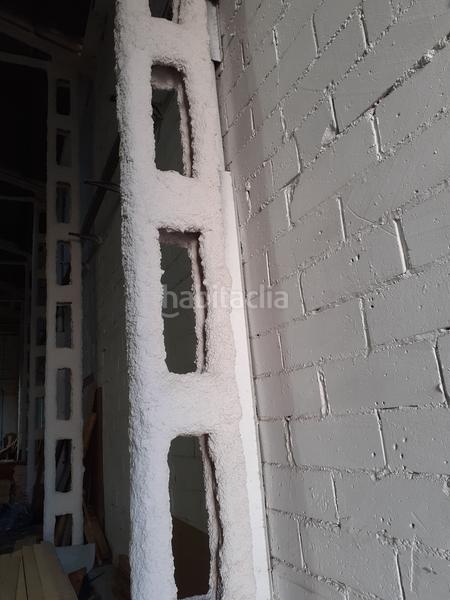 Foto bd71cd72-6649-4c04-821c-72d1290f21cf. Rent industrial building in Centre Hospitalet de Llobregat (L´)