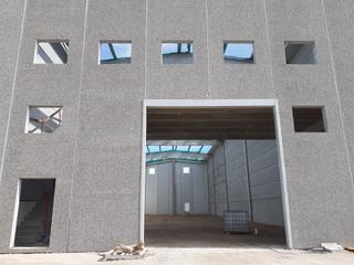 Location Bâtiment à usage industriel à Can Vinyals. Mave de obra nueva con un total de 405m2. prevision entrega juli