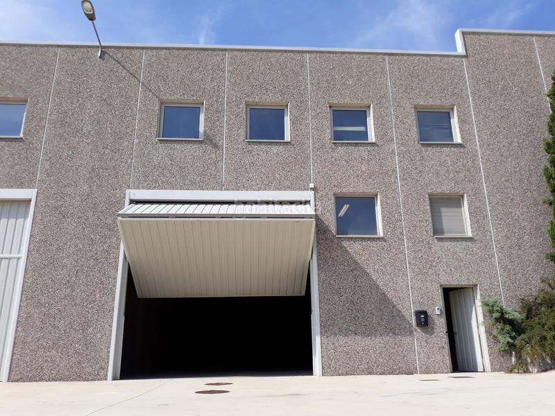 Foto d421dea5-4b3e-45d4-a828-329fface08b3. Location bâtiment à usage industriel dans Can Vinyals Esparreguera