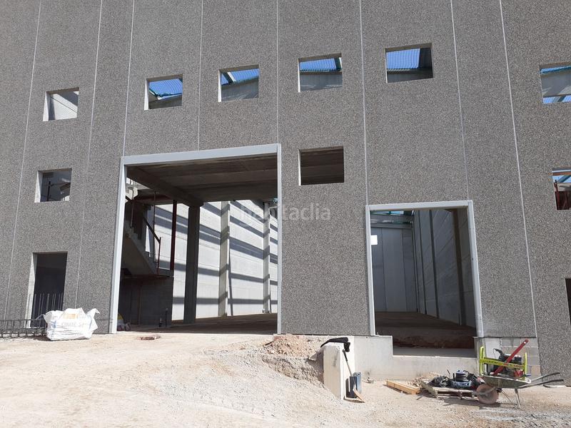 Foto 2e806866-a11f-403d-897e-2fdc858dfd80. Rent industrial building in Can Vinyals Esparreguera