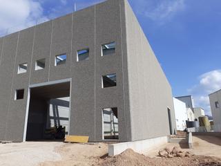 Location Bâtiment à usage industriel à Can Vinyals. Nave esquinera de obra nueva. 650m2 con muelle de carga exterior