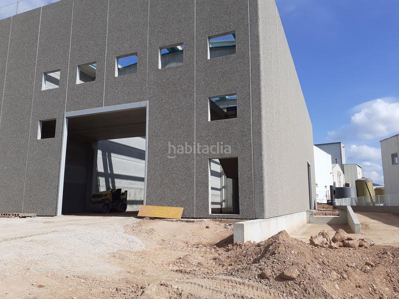 Foto 96722c8b-d50d-4ff9-8ddd-1db56fee50bb. Miete fabrikhalle in Can Vinyals Esparreguera