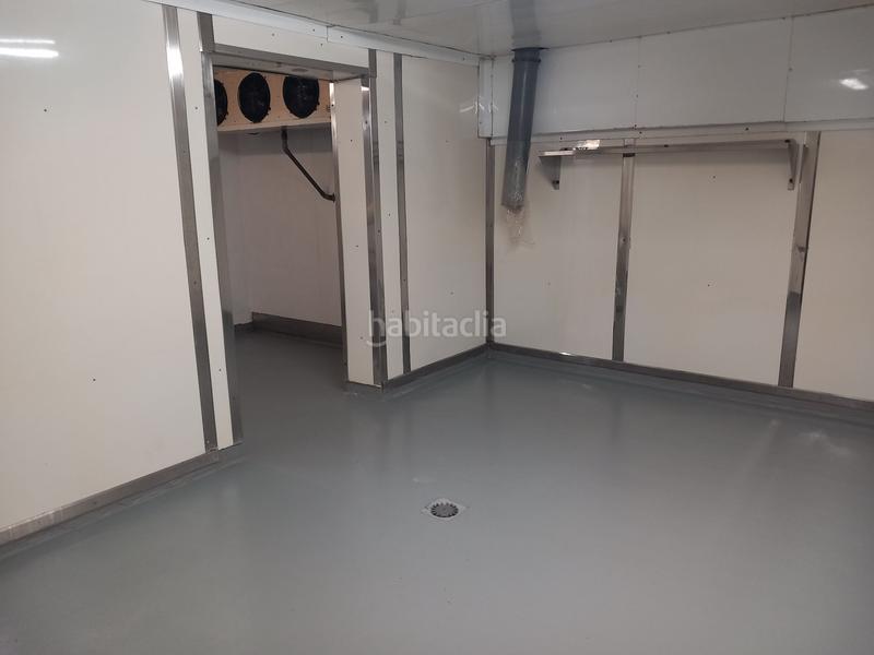 Foto a8816974-56f3-4201-8ff5-ab871c9a1773. Nau industrial a Sud-Zona Industrial Castellar del Vallès