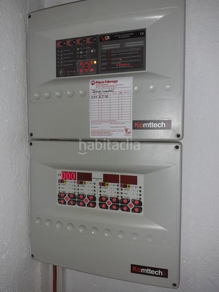 Foto cea68f1e-c34c-4061-a6ee-4104c36e5992. Rent industrial building in Granvia LH Hospitalet de Llobregat (L´)