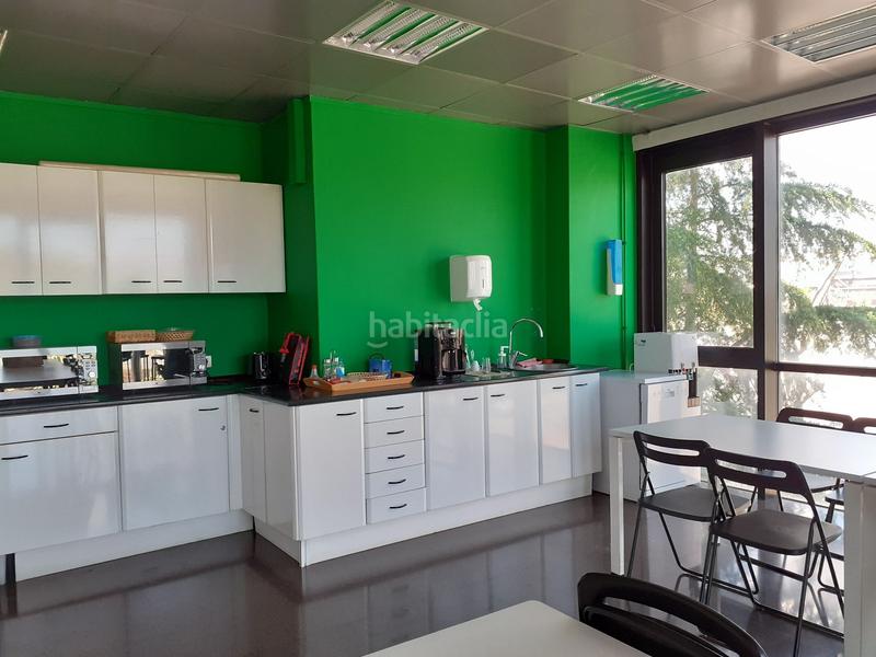 Foto d030b6f1-ea1b-4b6d-b9e4-31d3dfd6271a. Rent industrial building in Granvia LH Hospitalet de Llobregat (L´)