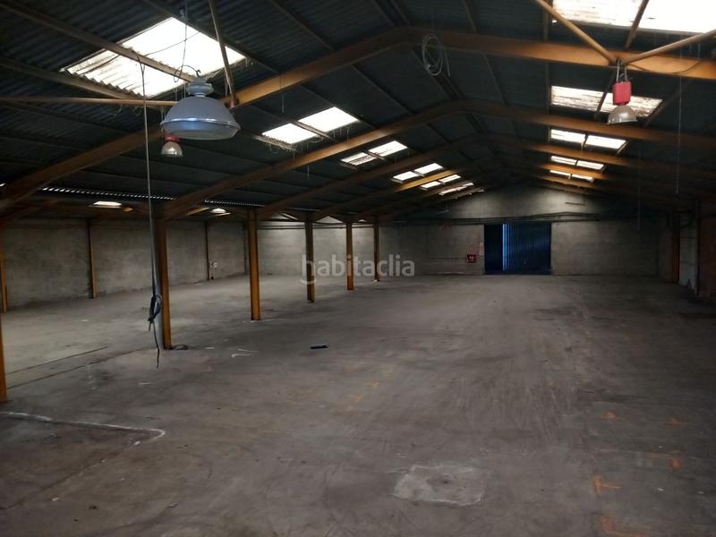 Foto 3e19212b-495e-46a7-8dfc-e81c3f14bf02. Nave industrial nave con gran patio en Torrelavit