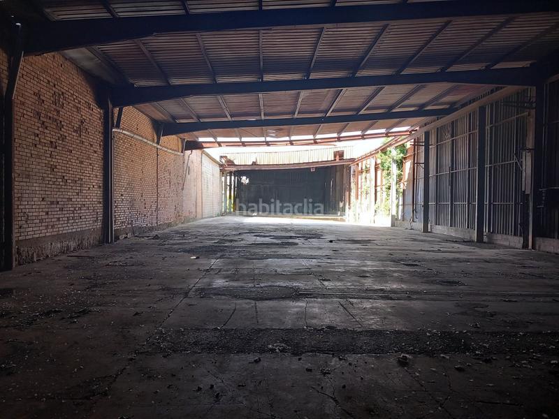 Foto 73e9ed8a-3cda-4916-8cc6-9d2a768c9af2. Nave industrial nave con gran patio en Torrelavit