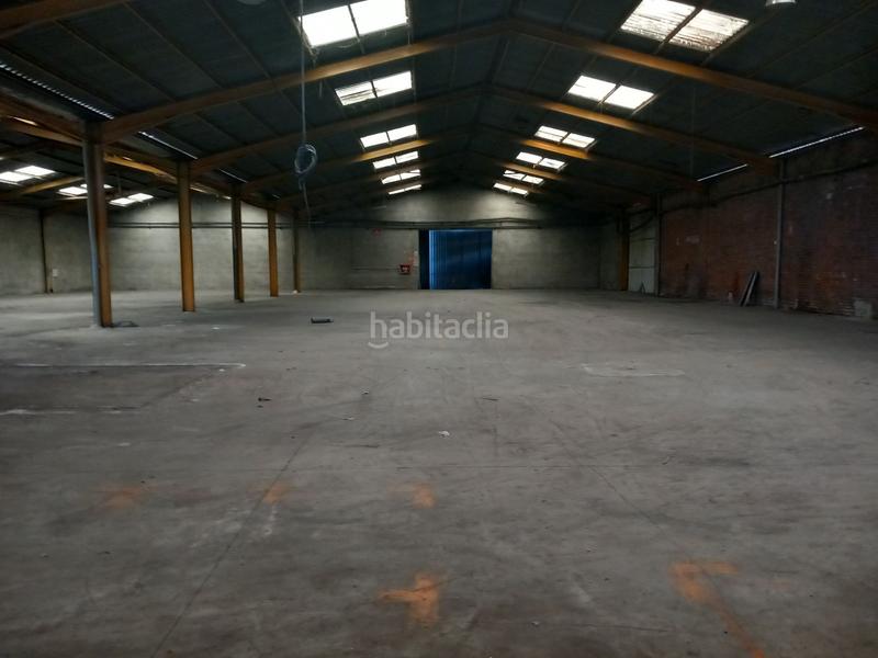 Foto 8adf4404-9ba8-4e40-a4e6-95699b2adcab. Nave industrial nave con gran patio en Torrelavit