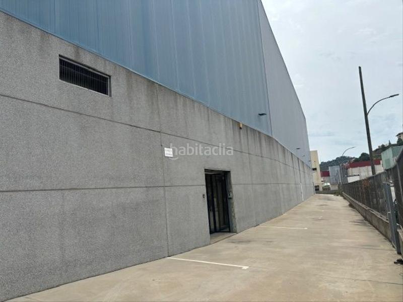 Foto cb7c5dab-9165-4663-ab58-725183cd92bf. Nave industrial nave en venta en Can Cuiàs Montcada i Reixac