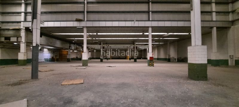 Foto 9ad454f3-1b6b-4fdf-87fc-40d177bb069f. Nave industrial nave a la venta en montcada para reformar en Montcada i Reixac