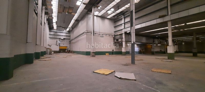 Foto ab7882bb-0eaf-4303-9075-abf70a8a43df. Nave industrial nave a la venta en montcada para reformar en Montcada i Reixac
