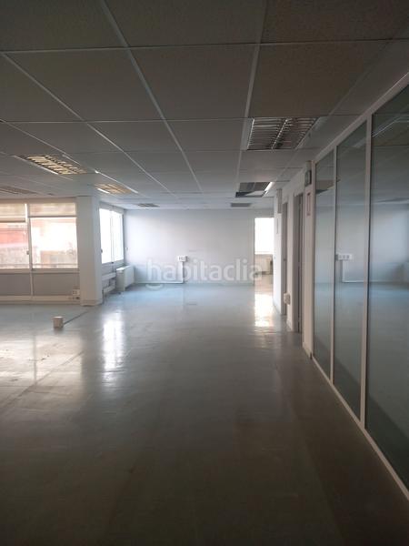 Foto 6718be07-a2a3-42f1-930f-5854eff873a7. Miete büro in Tres Torres Barcelona