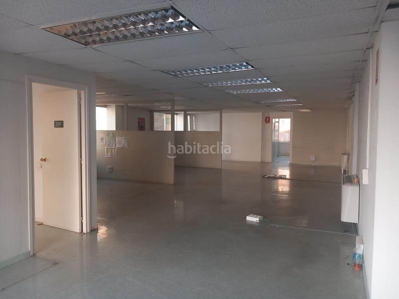 Foto ed0bd7a5-1eb3-4f36-b209-ef20b3ba21b4. Miete büro in Tres Torres Barcelona