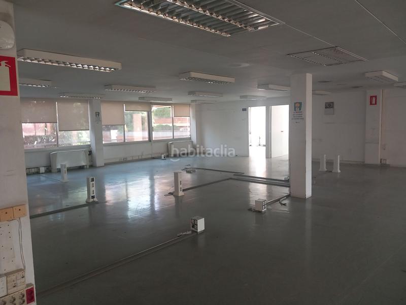 Foto 082811f0-b91d-4ea9-b425-99b3fcc81b8f. Rent office space in Tres Torres Barcelona