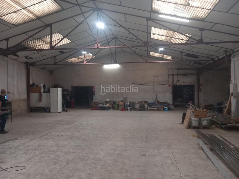 Foto 0b90399c-5e87-45e6-ac74-eeb6c0a70c07. Fabrikhalle in Hostal Granollers