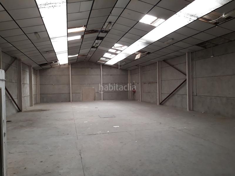Foto 95be9f3a-fb01-4ce9-bcdd-9086fc54fc5d. Location bâtiment à usage industriel dans Gorg Badalona