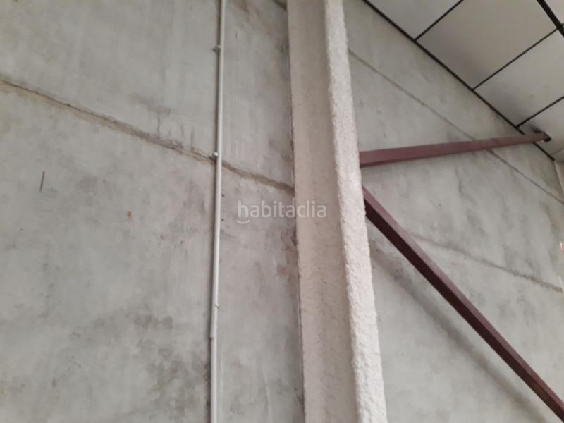 Foto 9089c892-c1a5-4726-9035-5d87a9c20a2c. Rent industrial building in Gorg Badalona