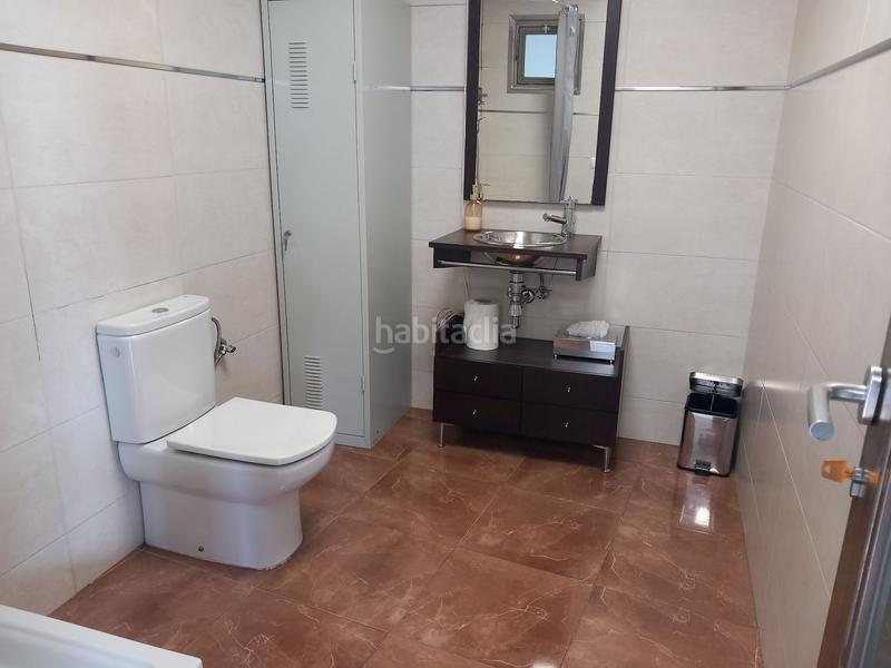 Foto cb673de0-f734-4380-8023-4311addcf18d. Location bâtiment à usage industriel dans Zona Industrial Barberà del Vallès