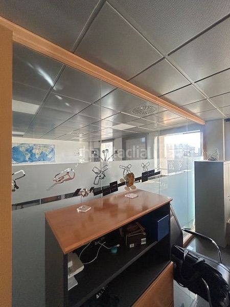 Foto 00c63115-0b9f-44ae-87ea-e8f382e538e1. Miete büro mit heizung in La Nova Esquerra de l´Eixample Barcelona