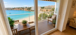 Appartement à El Toro. Apartamento premium con vistas panorámicas al mar y puerto adria