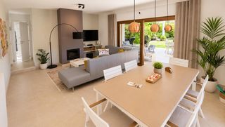 Maison à Santa Ponça. Elegante villa bungalow reformada en exclusivo complejo de santa