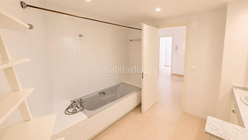 Foto d6526c6f-7647-4278-ae2d-8d3a5a4c4e66. Xalet amb calefacció aparcament piscina a Santa Ponça Calvià