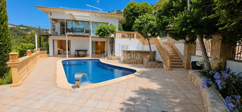 Foto c9e14ebb-b490-44e8-87ce-404ea306070a. Chalet mit heizung parking pool in Costa d´en Blanes Calvià