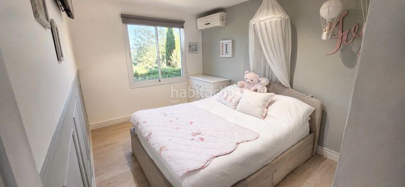 Foto e8db82c0-d669-41be-b11e-167ab58898ce. Casa adossada amb aparcament a Palmanova Calvià