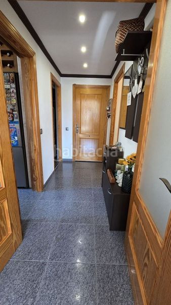 Foto f1dff0f5-fddb-4d55-b9fa-5ee60df9d5e2. Pis amb aparcament a Palmanova Calvià