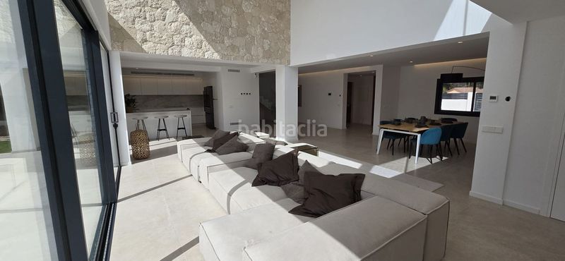 Foto f2f9f4cb-edc1-4e81-9b04-49f8e6ec9a95. Xalet amb piscina a Santa Ponça Calvià