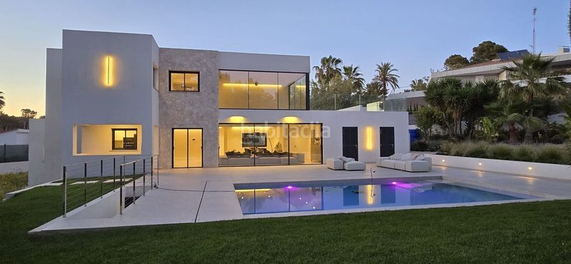 Foto fb5e628a-4371-4bac-8a8f-d7464f070548. Xalet amb piscina a Santa Ponça Calvià