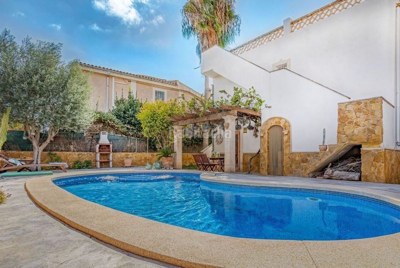 Foto d327e418-c5d4-4837-b676-11cb7c3627e1. Xalet amb piscina a Son Ferrer Calvià