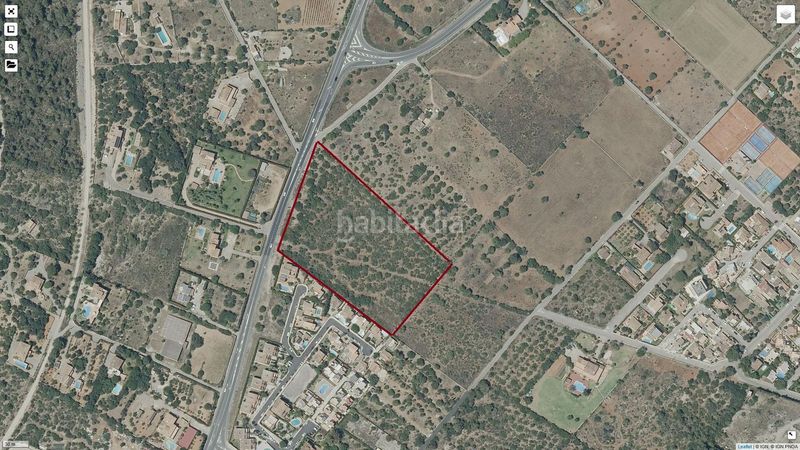 Foto ce863e40-d617-4025-aa67-45240c0a4dfa. Terreno residencial en Son Servera poble Son Servera